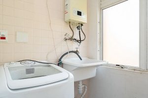 Apartamento à venda com 55m², 2 dormitórios, 1 vaga, no bairro Sarandi em Porto Alegre