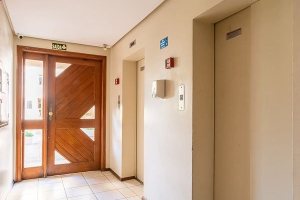 Apartamento à venda com 55m², 2 dormitórios, 1 vaga, no bairro Sarandi em Porto Alegre