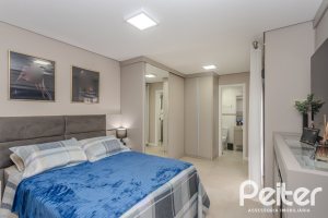 Apartamento à venda com 108m², 3 dormitórios, 1 suíte, 1 vaga, no bairro Tristeza em Porto Alegre
