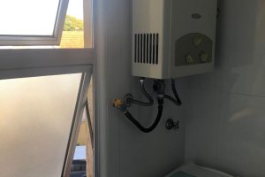 Apartamento à venda com 41m², 1 dormitório, 1 vaga, no bairro Tristeza em Porto Alegre