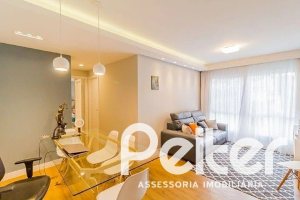 Apartamento à venda com 69m², 2 dormitórios, 1 suíte, 1 vaga, no bairro Tristeza em PORTO ALEGRE