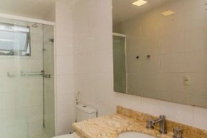 Apartamento à venda com 69m², 2 dormitórios, 1 suíte, 1 vaga, no bairro Tristeza em PORTO ALEGRE