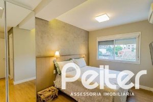 Apartamento à venda com 69m², 2 dormitórios, 1 suíte, 1 vaga, no bairro Tristeza em PORTO ALEGRE