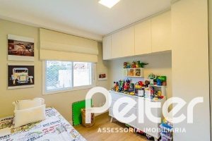 Apartamento à venda com 69m², 2 dormitórios, 1 suíte, 1 vaga, no bairro Tristeza em PORTO ALEGRE