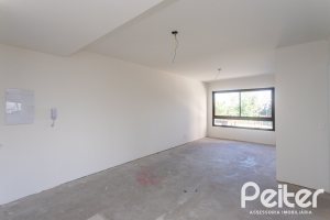 Apartamento à venda com 70m², 2 dormitórios, 1 suíte, 2 vagas, no bairro Tristeza em Porto Alegre
