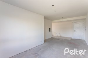 Apartamento à venda com 70m², 2 dormitórios, 1 suíte, 2 vagas, no bairro Tristeza em Porto Alegre