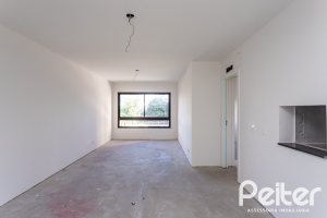 Apartamento à venda com 70m², 2 dormitórios, 1 suíte, 2 vagas, no bairro Tristeza em Porto Alegre