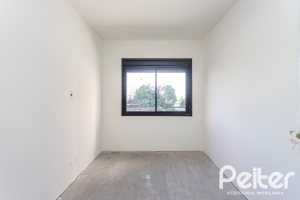 Apartamento à venda com 70m², 2 dormitórios, 1 suíte, 2 vagas, no bairro Tristeza em Porto Alegre