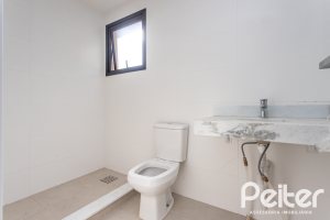 Apartamento à venda com 70m², 2 dormitórios, 1 suíte, 2 vagas, no bairro Tristeza em Porto Alegre