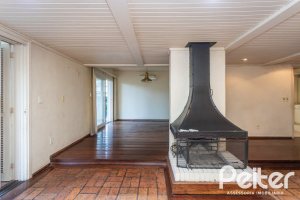 Casa em Condomínio à venda com 363m², 3 dormitórios, 2 suítes, 4 vagas, no bairro Cavalhada em PORTO ALEGRE