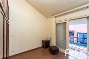 Casa em Condomínio à venda com 363m², 3 dormitórios, 2 suítes, 4 vagas, no bairro Cavalhada em PORTO ALEGRE