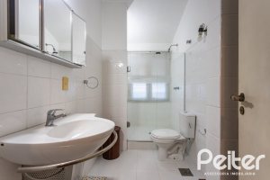 Casa em Condomínio à venda com 363m², 3 dormitórios, 2 suítes, 4 vagas, no bairro Cavalhada em PORTO ALEGRE