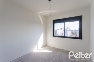 Apartamento à venda com 103m², 3 dormitórios, 3 suítes, 2 vagas, no bairro Tristeza em Porto Alegre