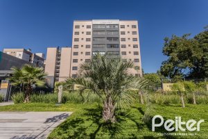 Apartamento à venda com 103m², 3 dormitórios, 3 suítes, 2 vagas, no bairro Tristeza em Porto Alegre