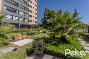 Apartamento à venda com 103m², 3 dormitórios, 3 suítes, 2 vagas, no bairro Tristeza em Porto Alegre