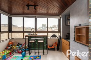 Apartamento à venda com 121m², 3 dormitórios, 1 suíte, 2 vagas, no bairro Tristeza em PORTO ALEGRE
