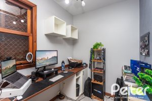 Apartamento à venda com 121m², 3 dormitórios, 1 suíte, 2 vagas, no bairro Tristeza em PORTO ALEGRE