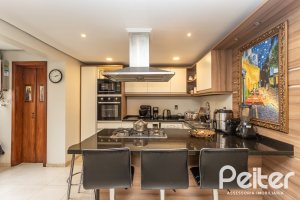 Apartamento à venda com 129m², 4 dormitórios, 1 suíte, 2 vagas, no bairro Ipanema em Porto Alegre
