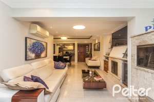 Apartamento à venda com 129m², 4 dormitórios, 1 suíte, 2 vagas, no bairro Ipanema em Porto Alegre