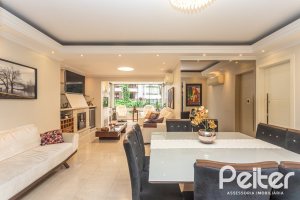 Apartamento à venda com 129m², 4 dormitórios, 1 suíte, 2 vagas, no bairro Ipanema em Porto Alegre