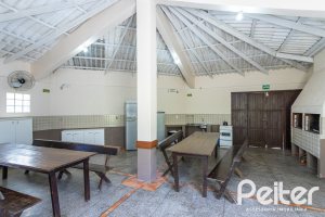Apartamento à venda com 72m², 2 dormitórios, 1 suíte, 1 vaga, no bairro Cristal em Porto Alegre