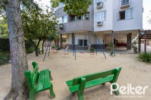 Apartamento à venda com 72m², 2 dormitórios, 1 suíte, 1 vaga, no bairro Cristal em Porto Alegre