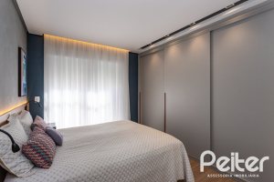 Casa em Condomínio à venda com 154m², 3 dormitórios, 3 suítes, 2 vagas, no bairro Vila Assunção em Porto Alegre