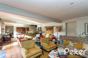 Casa em Condomínio à venda com 323m², 5 dormitórios, 1 suíte, 4 vagas, no bairro Tristeza em Porto Alegre