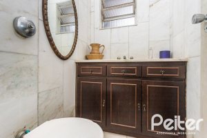 Casa em Condomínio à venda com 323m², 5 dormitórios, 1 suíte, 4 vagas, no bairro Tristeza em Porto Alegre