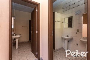 Casa à venda, 23 dormitórios, 20 vagas, no bairro Vila Conceição em Porto Alegre