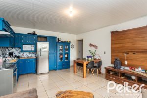 Casa à venda com 338m², 4 dormitórios, 1 suíte, 2 vagas, no bairro Vila Conceição em Porto Alegre