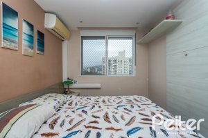Apartamento à venda com 67m², 3 dormitórios, 1 suíte, 2 vagas, no bairro Tristeza em PORTO ALEGRE