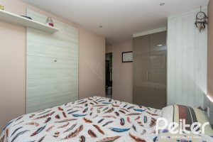 Apartamento à venda com 67m², 3 dormitórios, 1 suíte, 2 vagas, no bairro Tristeza em PORTO ALEGRE