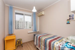 Apartamento à venda com 67m², 3 dormitórios, 1 suíte, 2 vagas, no bairro Tristeza em PORTO ALEGRE