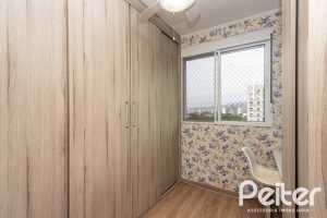 Apartamento à venda com 67m², 3 dormitórios, 1 suíte, 2 vagas, no bairro Tristeza em PORTO ALEGRE