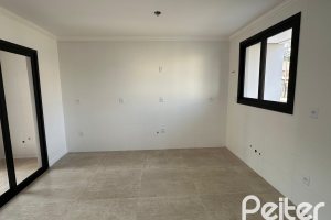 Casa em Condomínio à venda com 95m², 3 dormitórios, 1 suíte, 1 vaga, no bairro Hípica em Porto Alegre