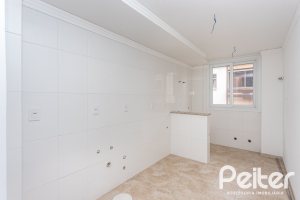 Cobertura à venda com 144m², 3 dormitórios, 1 suíte, 2 vagas, no bairro Menino Deus em Porto Alegre