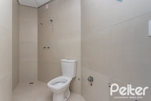 Cobertura à venda com 144m², 3 dormitórios, 1 suíte, 2 vagas, no bairro Menino Deus em Porto Alegre
