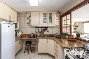 Casa em Condomínio à venda com 250m², 3 dormitórios, 1 suíte, 2 vagas, no bairro Ipanema em Porto Alegre