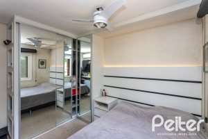 Casa em Condomínio à venda com 250m², 3 dormitórios, 1 suíte, 2 vagas, no bairro Ipanema em Porto Alegre