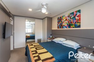Casa em Condomínio à venda com 250m², 3 dormitórios, 1 suíte, 2 vagas, no bairro Ipanema em Porto Alegre