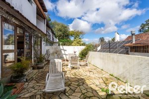Casa em Condomínio à venda com 250m², 3 dormitórios, 1 suíte, 2 vagas, no bairro Ipanema em Porto Alegre
