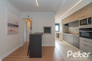 Apartamento à venda com 82m², 3 dormitórios, 1 suíte, 2 vagas, no bairro Tristeza em Porto Alegre
