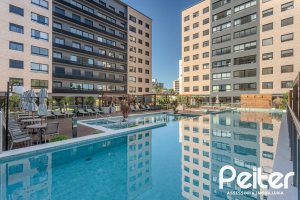 Apartamento à venda com 82m², 3 dormitórios, 1 suíte, 2 vagas, no bairro Tristeza em Porto Alegre
