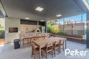 Apartamento à venda com 82m², 3 dormitórios, 1 suíte, 2 vagas, no bairro Tristeza em Porto Alegre