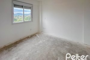 Apartamento à venda com 42m², 2 dormitórios, 1 vaga, no bairro Cavalhada em Porto Alegre