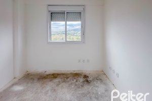 Apartamento à venda com 42m², 2 dormitórios, 1 vaga, no bairro Cavalhada em Porto Alegre