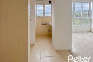 Apartamento à venda com 42m², 2 dormitórios, 1 vaga, no bairro Cavalhada em Porto Alegre