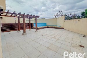 Apartamento à venda com 42m², 2 dormitórios, 1 vaga, no bairro Cavalhada em Porto Alegre