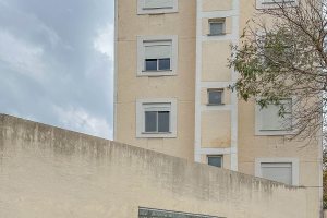 Apartamento à venda com 42m², 2 dormitórios, 1 vaga, no bairro Cavalhada em Porto Alegre